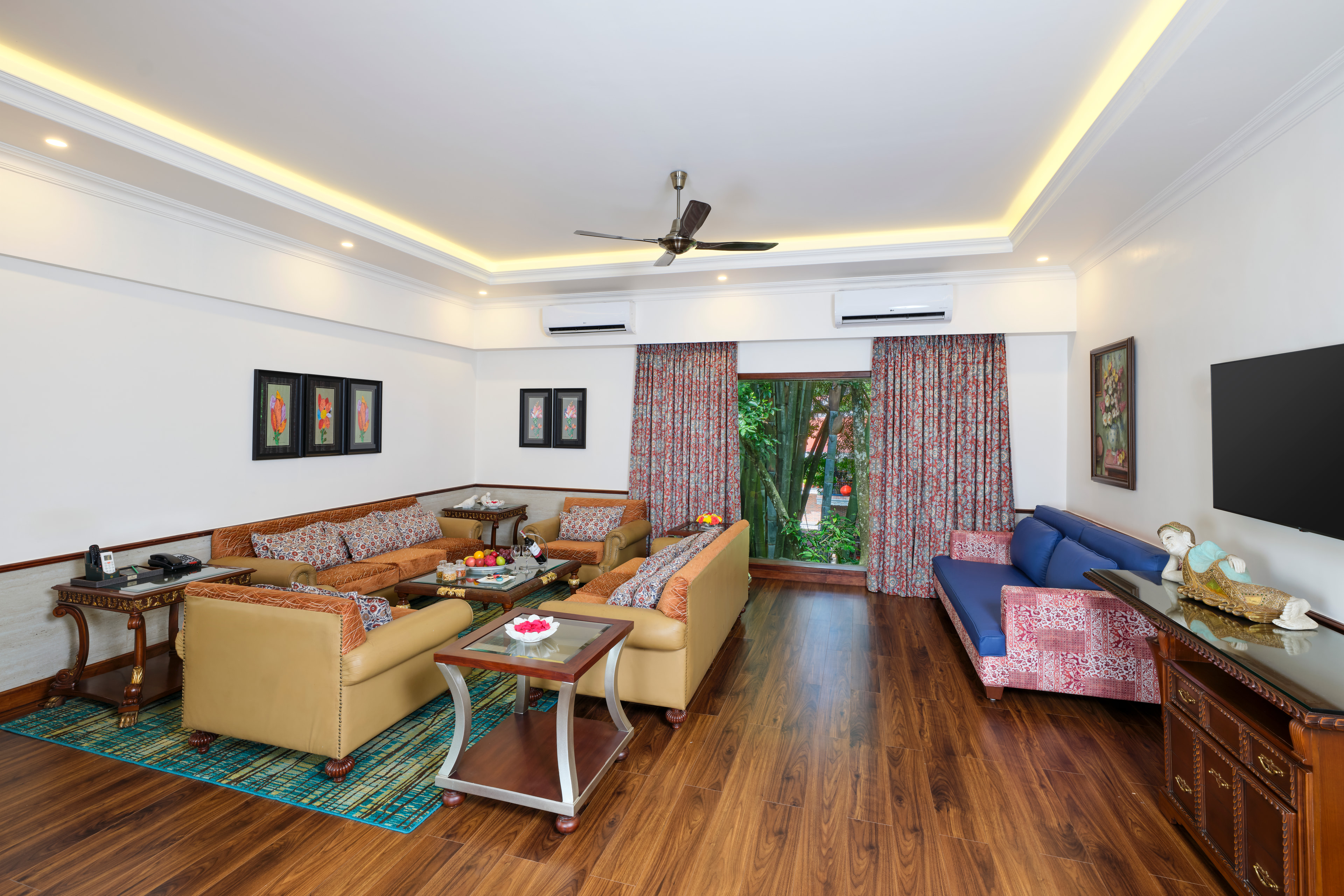 Crown Villa — view 1
