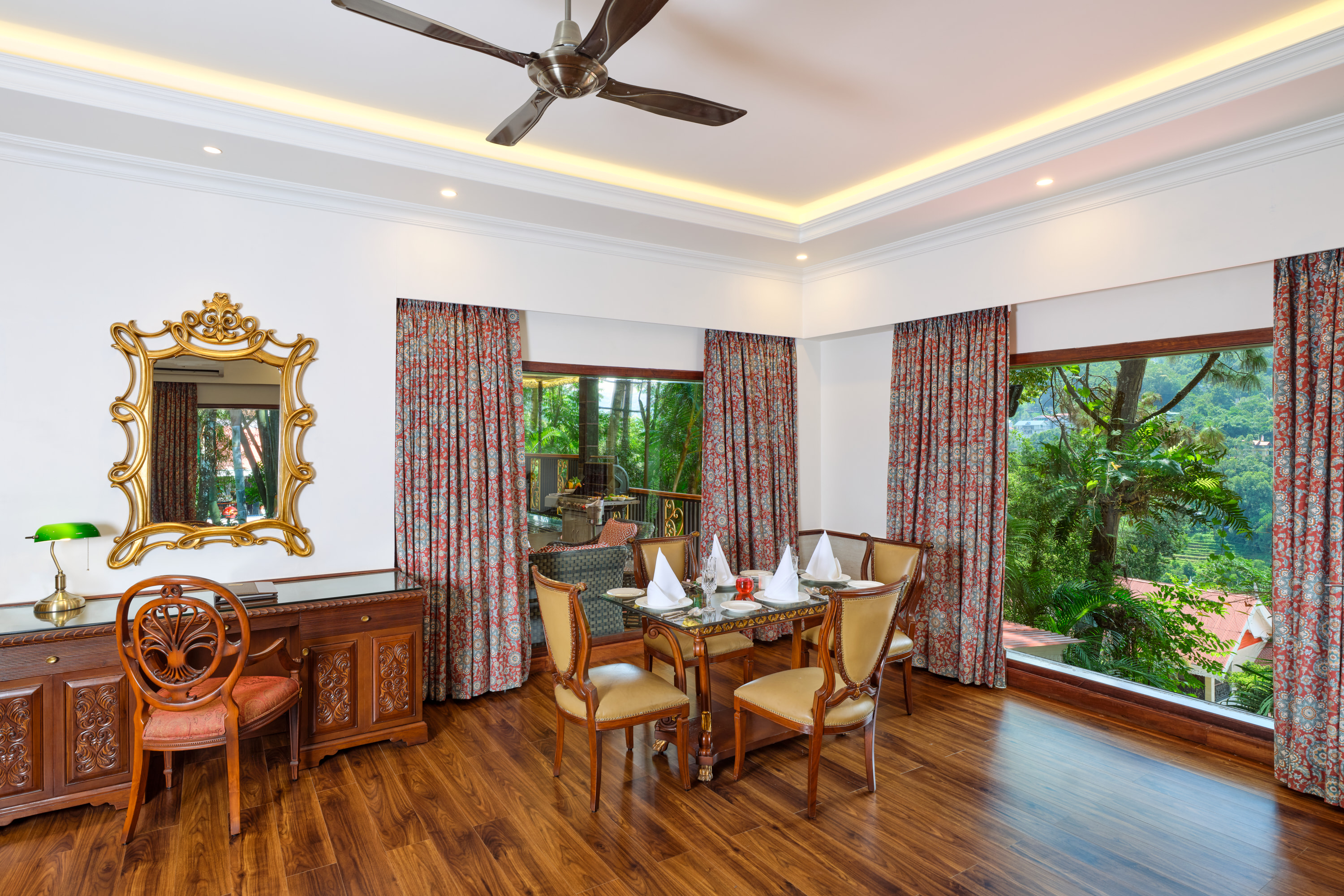 Crown Villa — view 2
