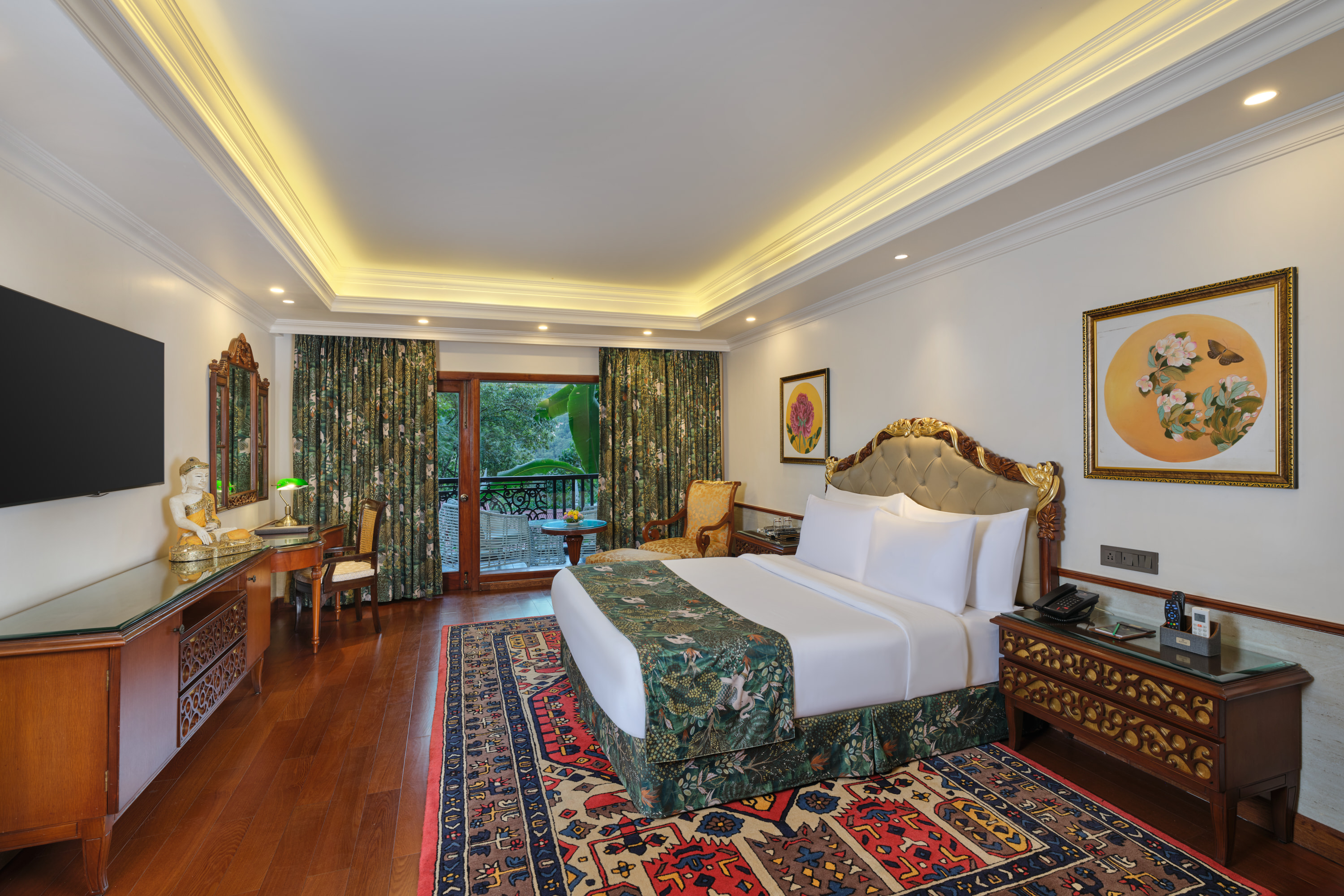Grand Villa — view 5