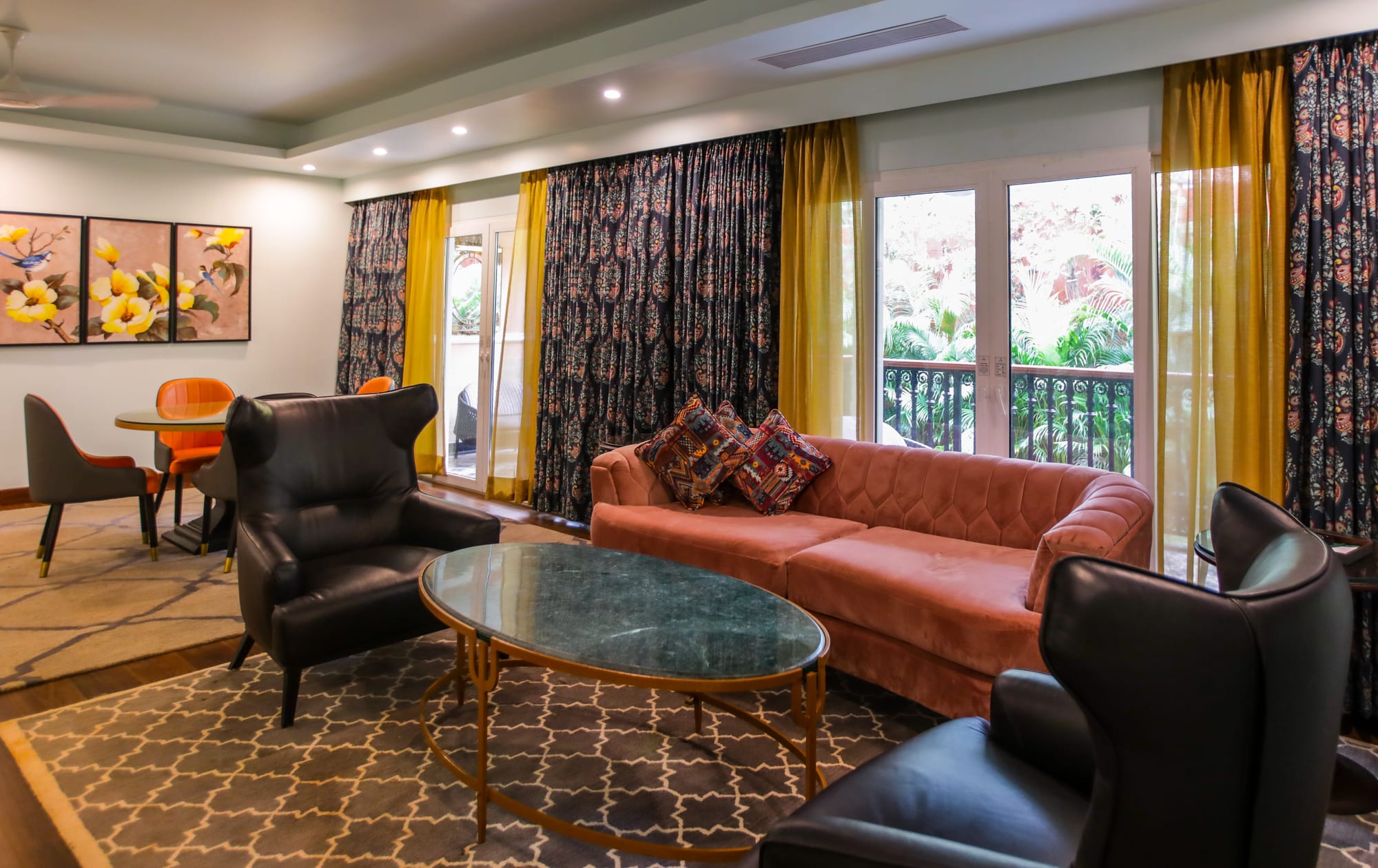 A suite's living room