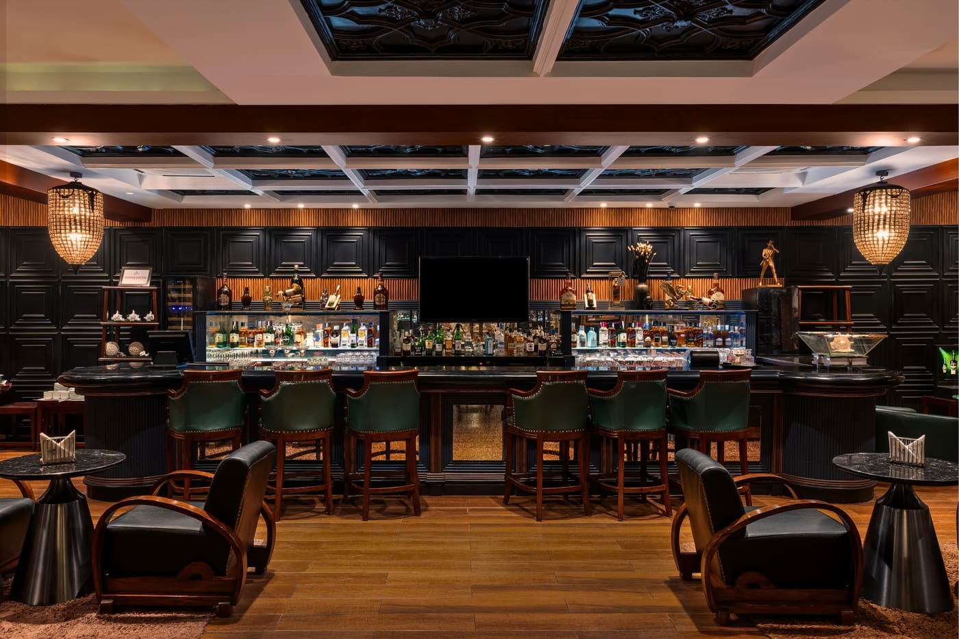 Douglas Bar