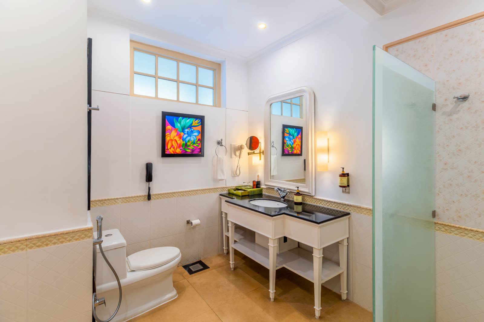 Deluxe Sea View Room — view 7