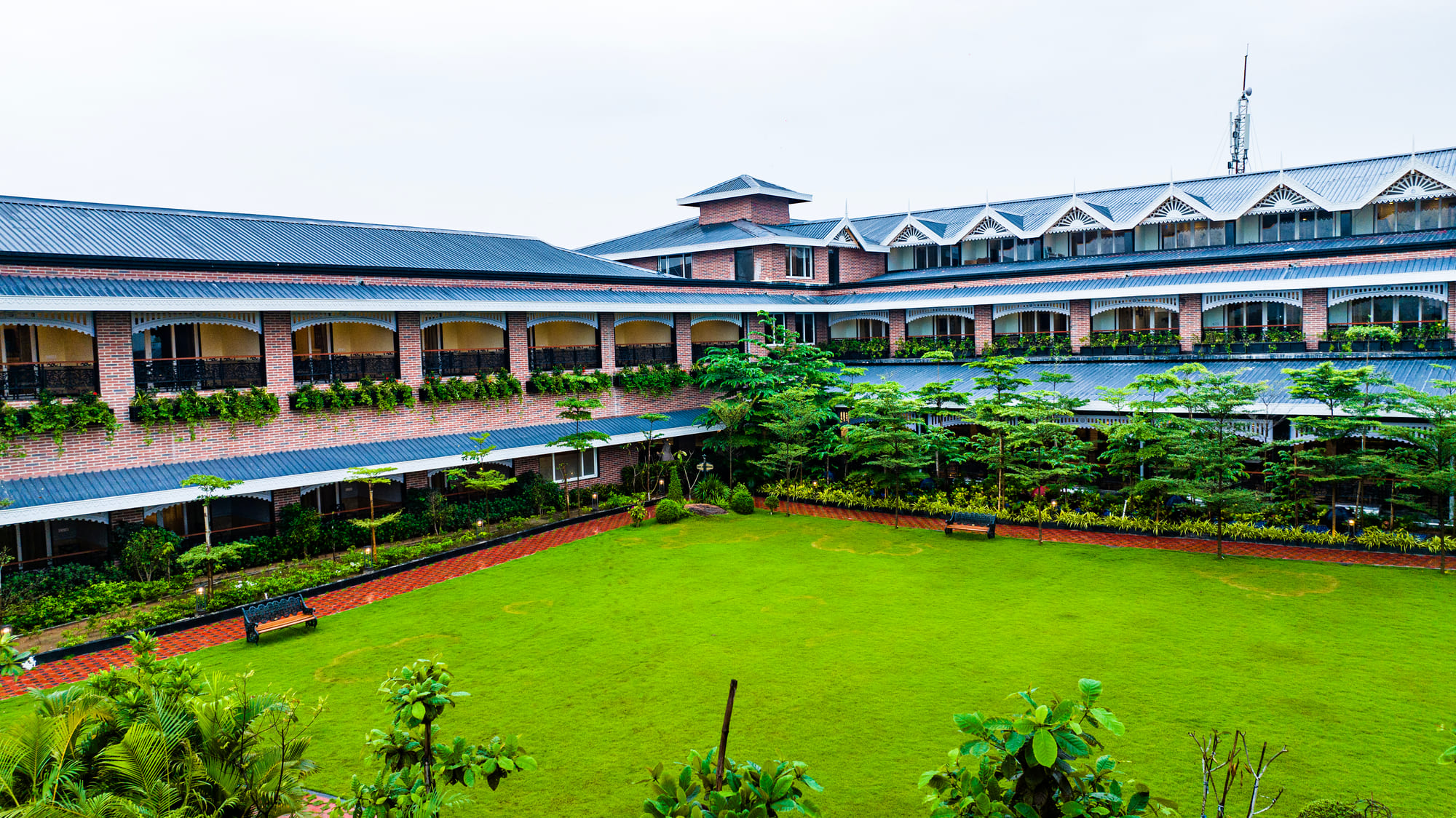 Tea Pot — MAYFAIR Oasis Resort & Convention