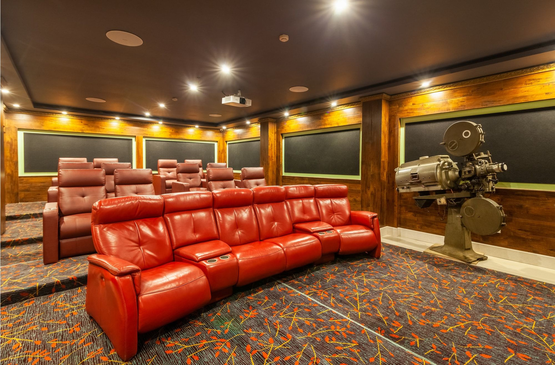 Box Office — view 1