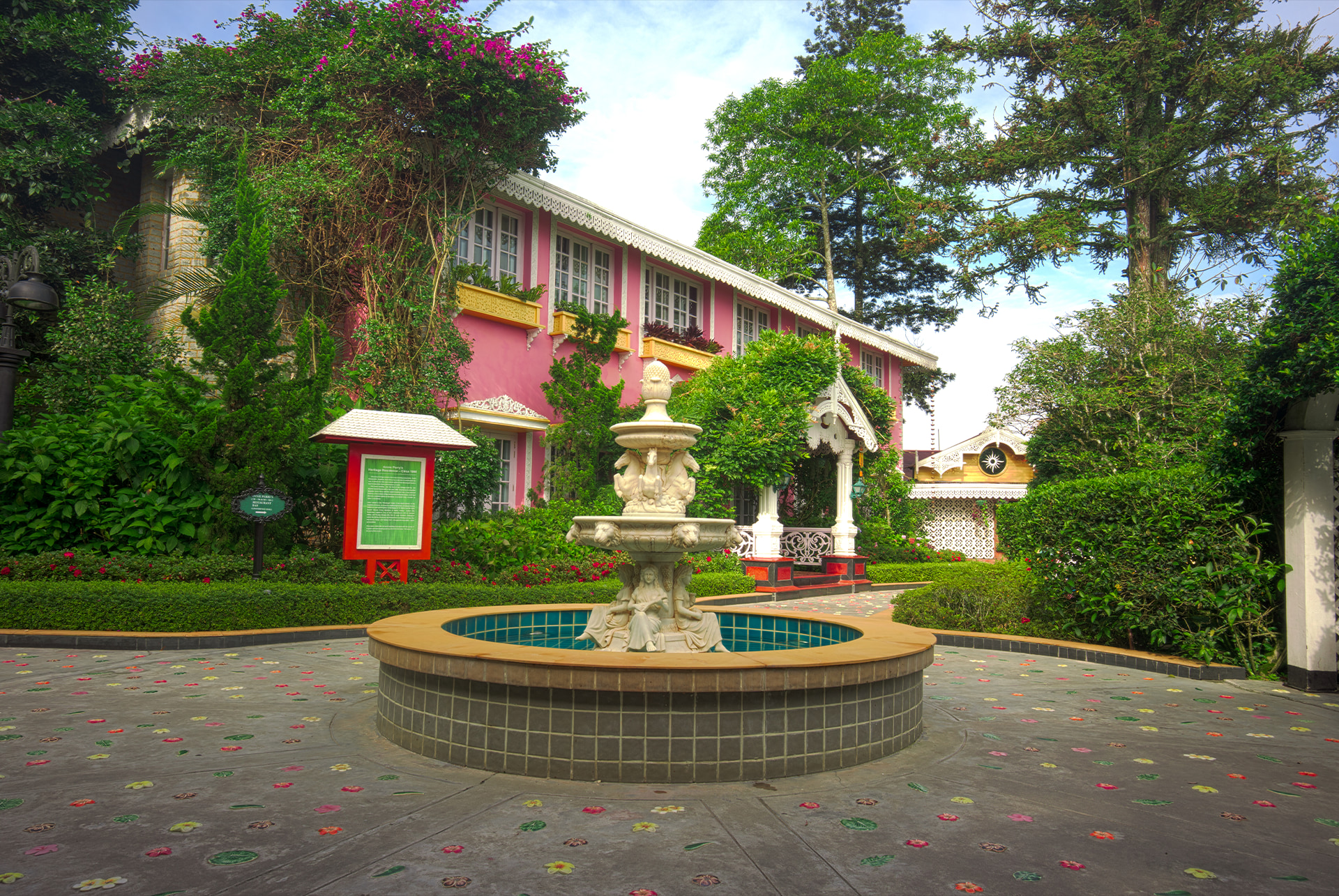 MAYFAIR Himalayan Spa Resort, Kalimpong