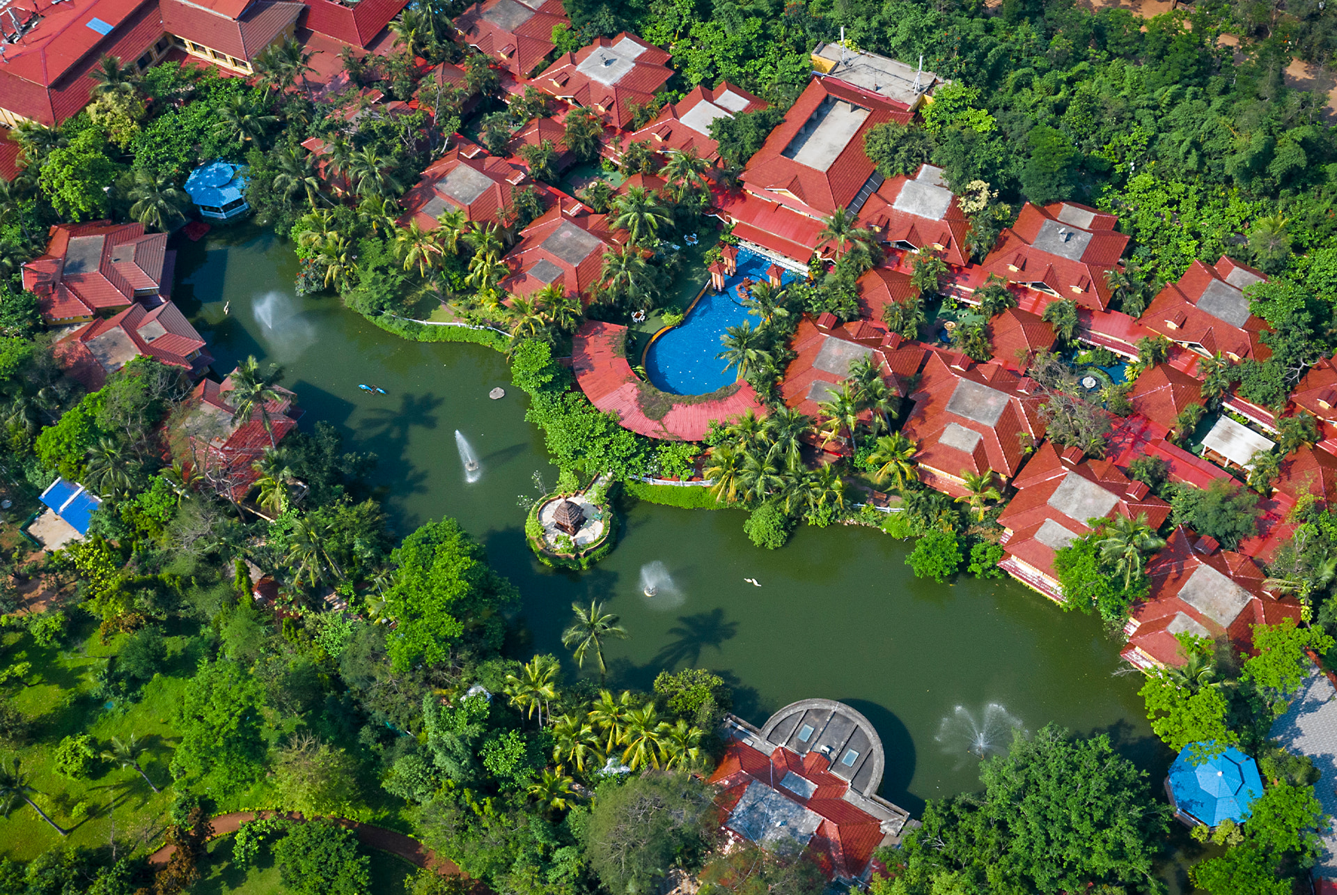 The lagoon at MAYFAIR Lagoon, Bhubaneswar, dug where the rooms would have paid