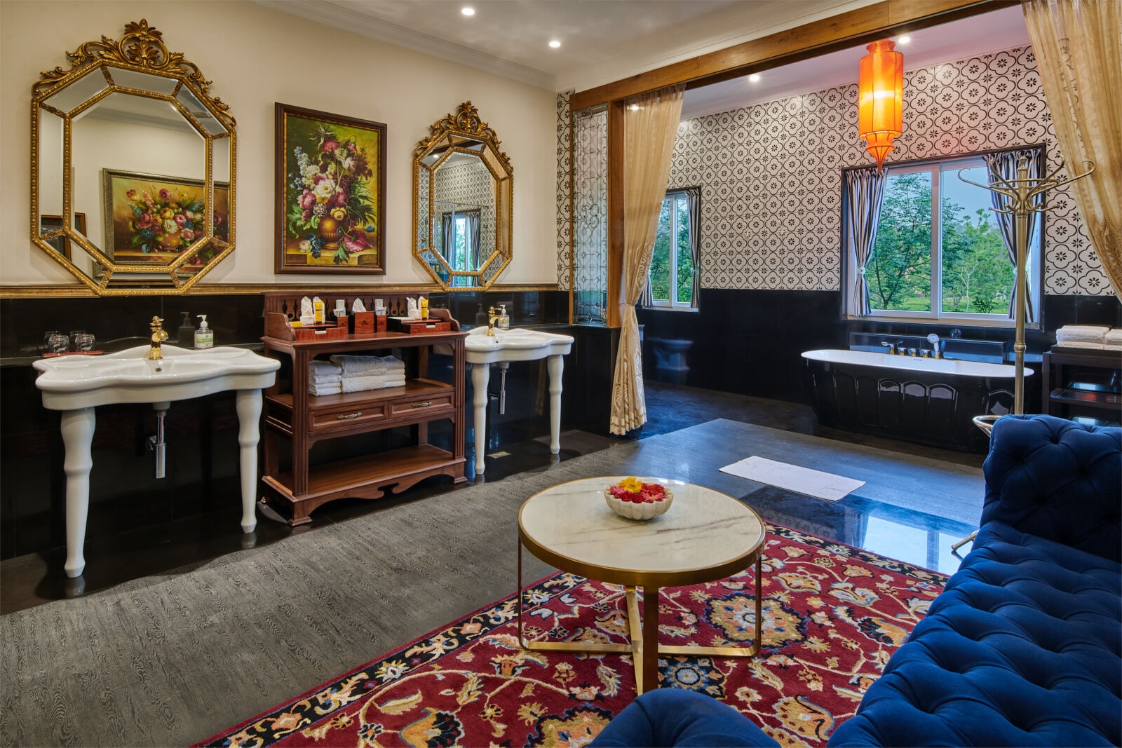Colonial Suite — view 8