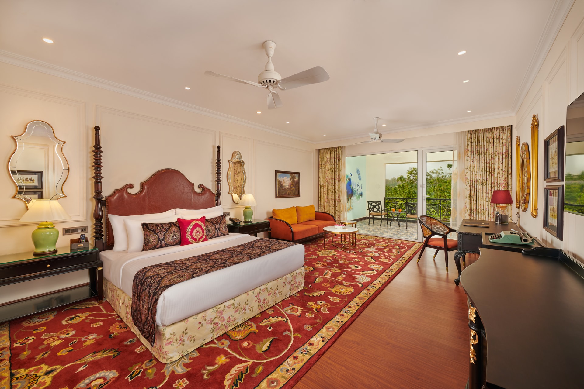 Manager's Suite — view 2
