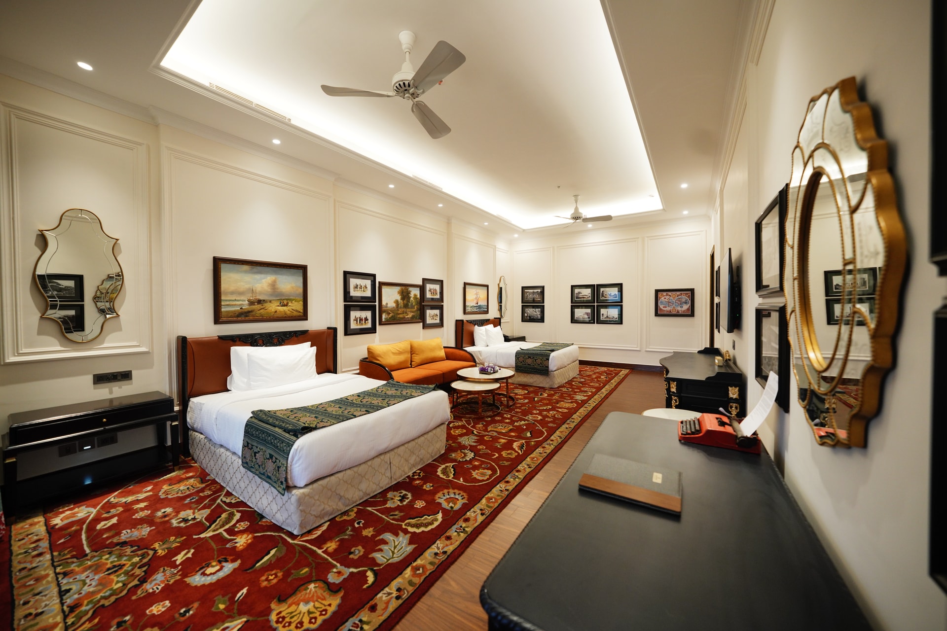 Mountain View Room — view 2