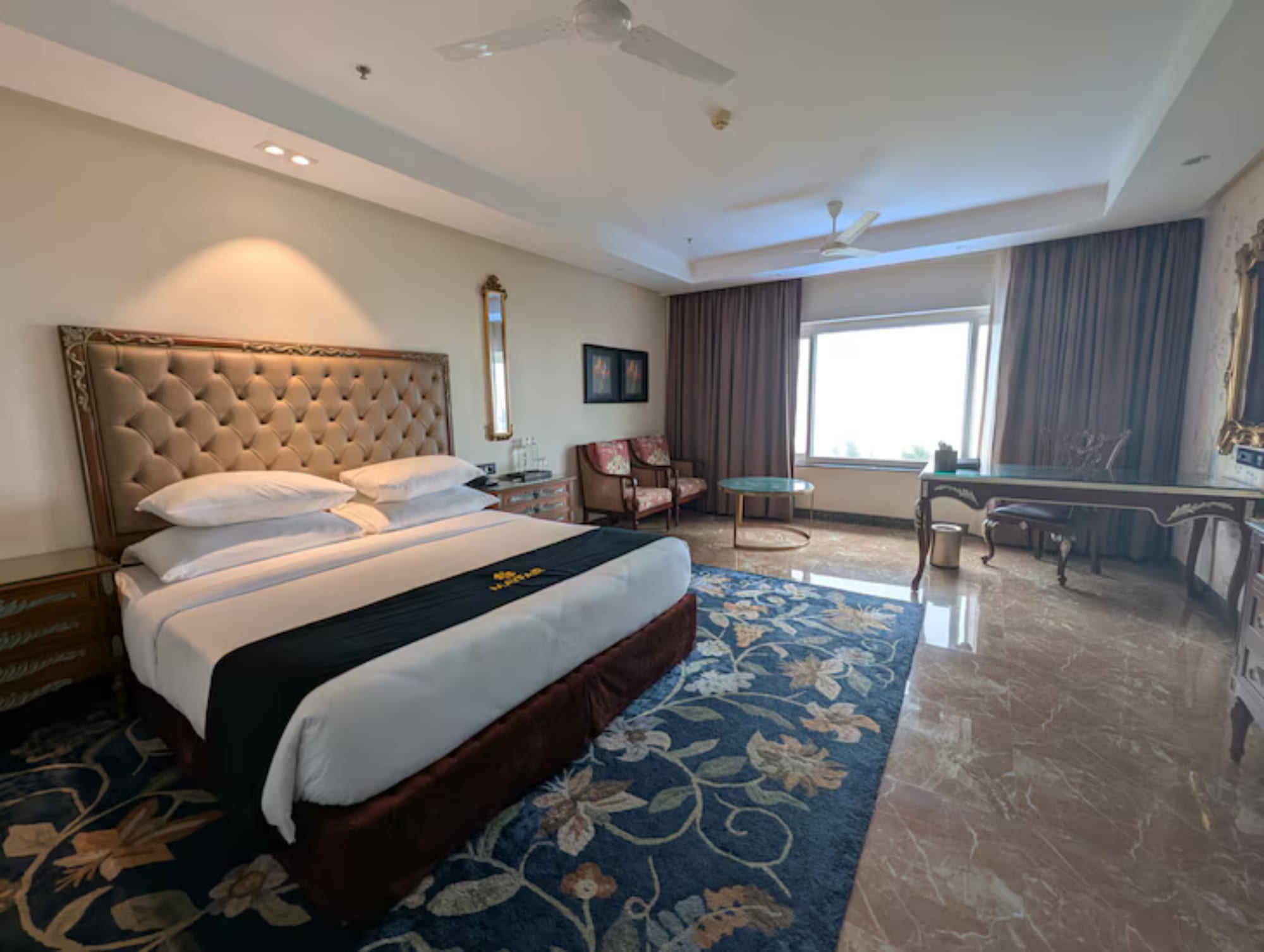 Premium Suite
